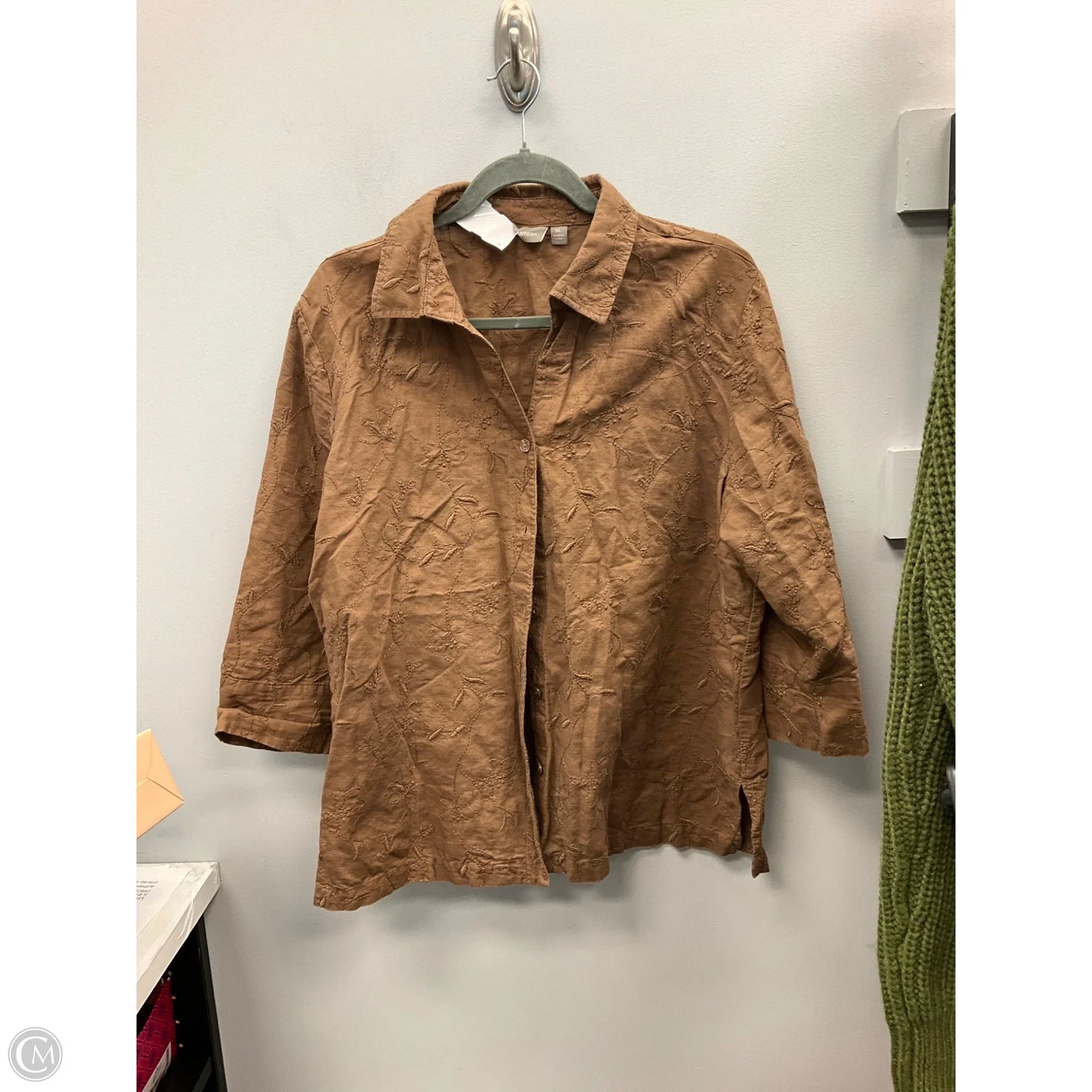 Top Long Sleeve By Croft And Barrow In Brown, Size: Xl