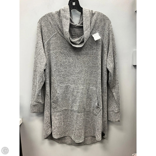 Top Long Sleeve By Torrid In Grey, Size: 1x