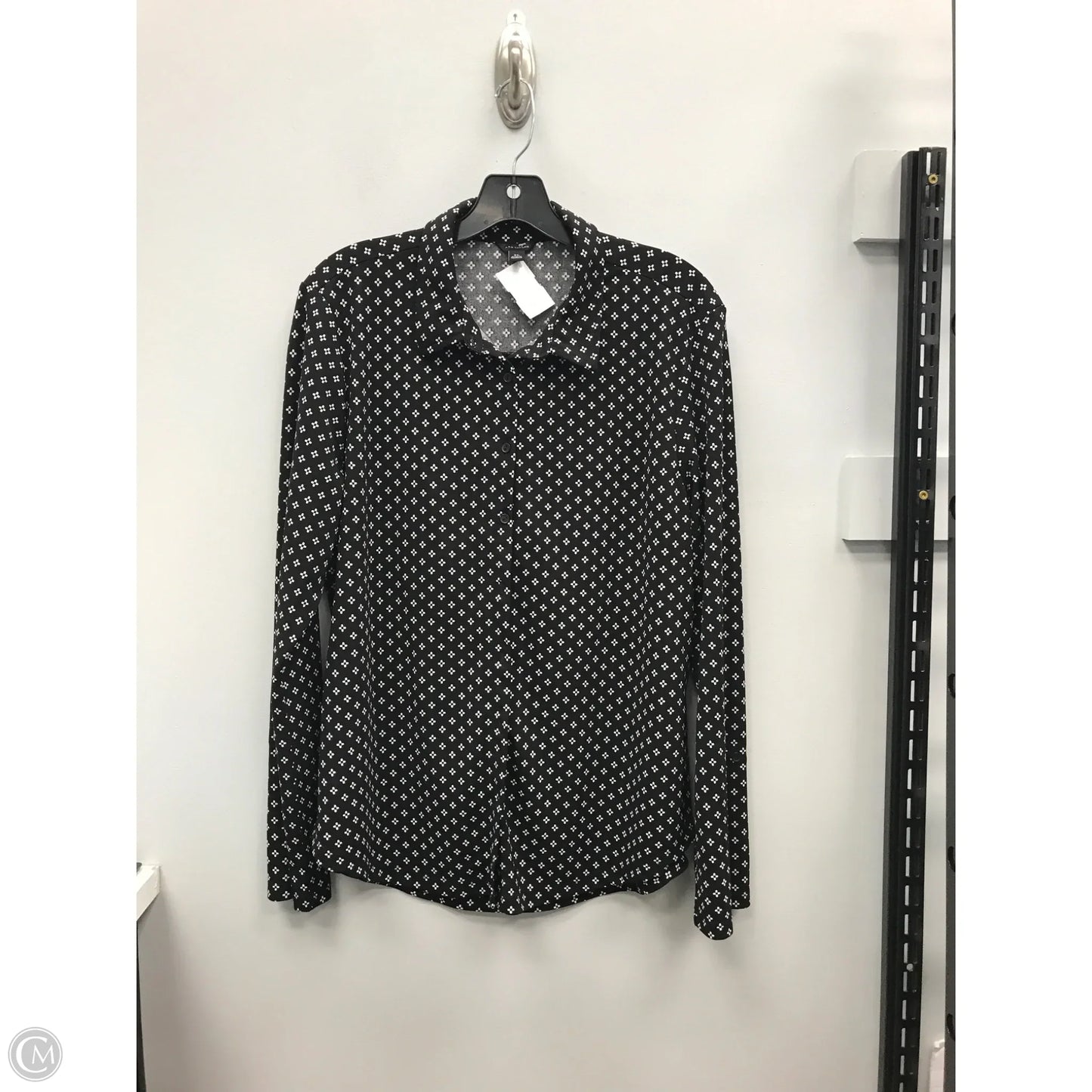 Top Long Sleeve By Ann Taylor In Black & White, Size: Xl
