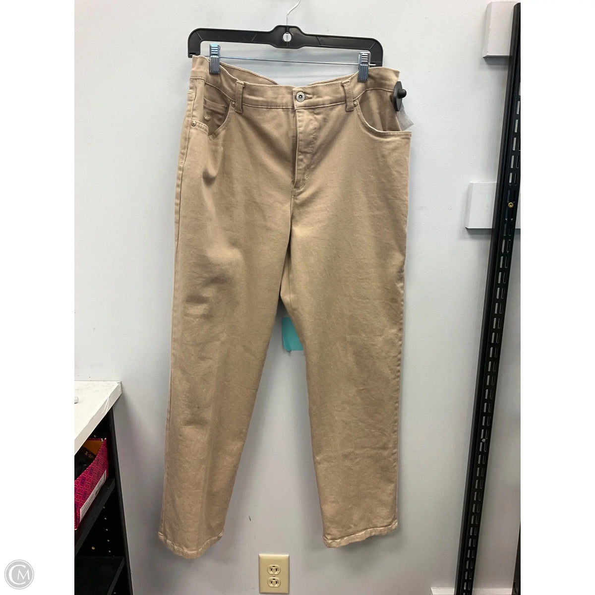 Jeans Straight By Gloria Vanderbilt In Tan, Size: 14