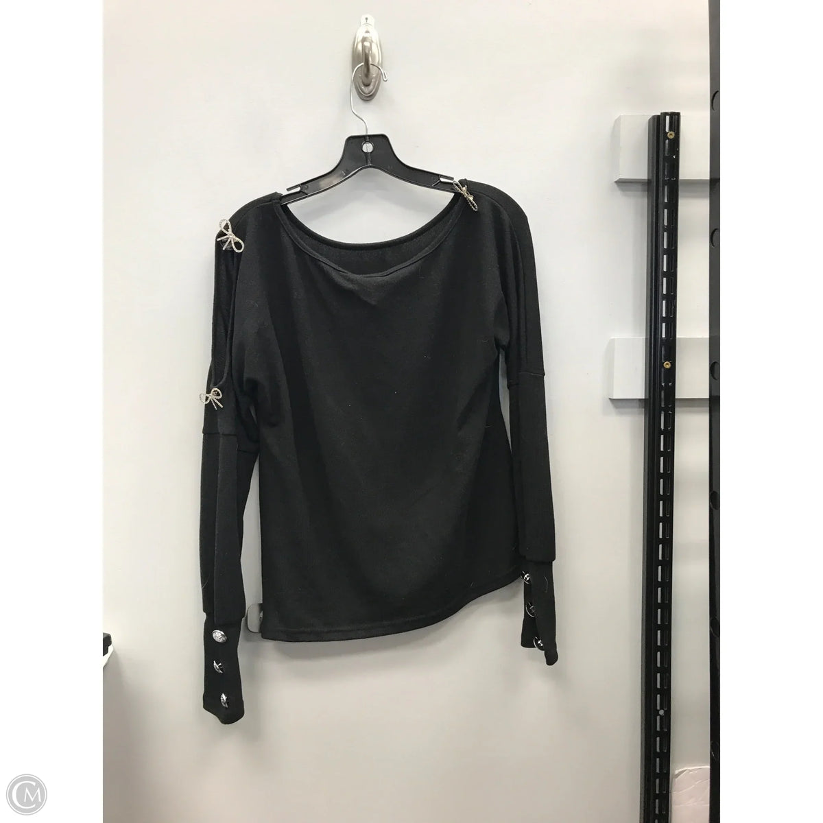 Top Long Sleeve By Chicme In Black, Size: M