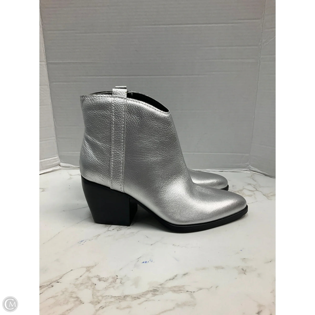 Boots Ankle Heels By Naturalizer In Silver, Size: 10