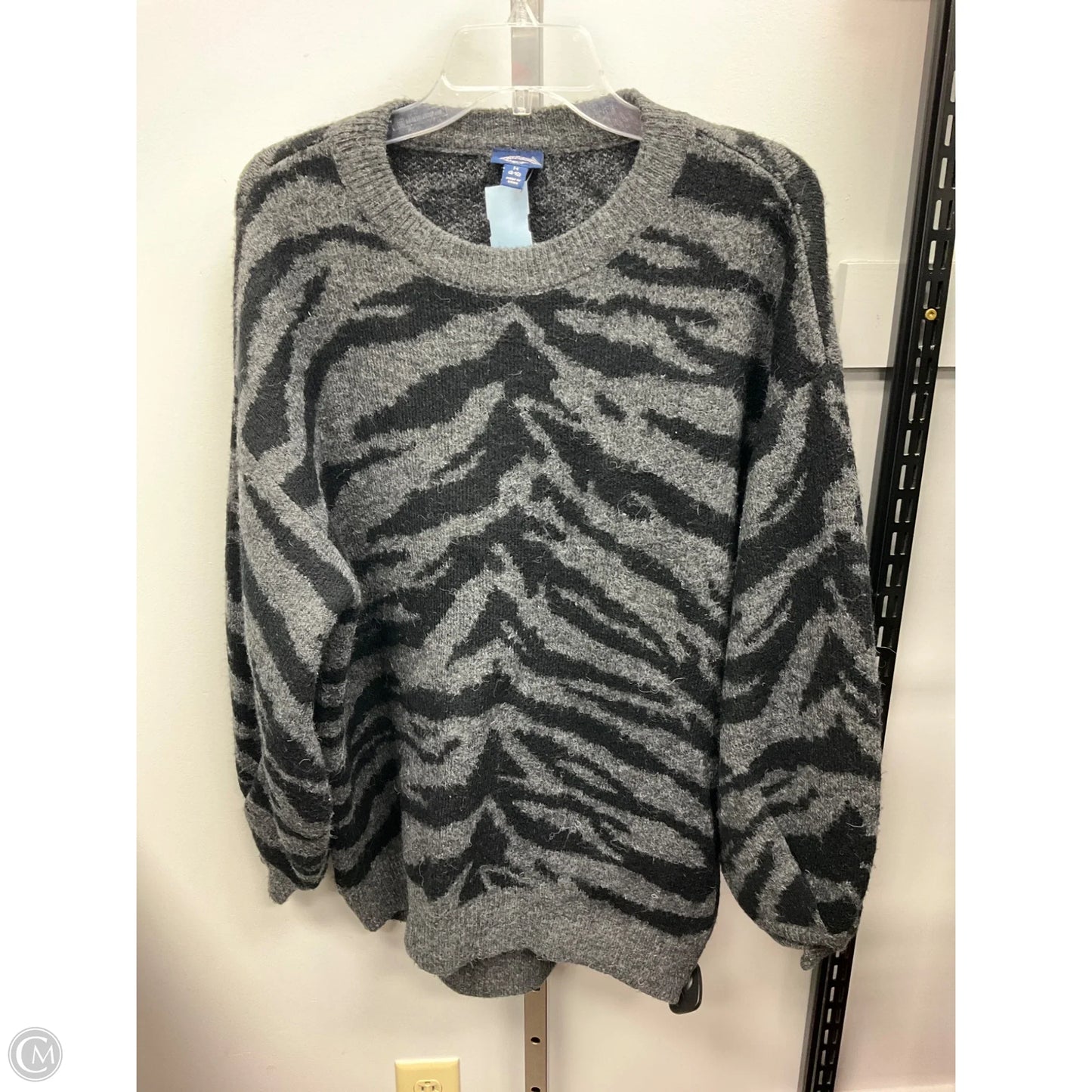 Sweater By Scoop In Animal Print, Size: M