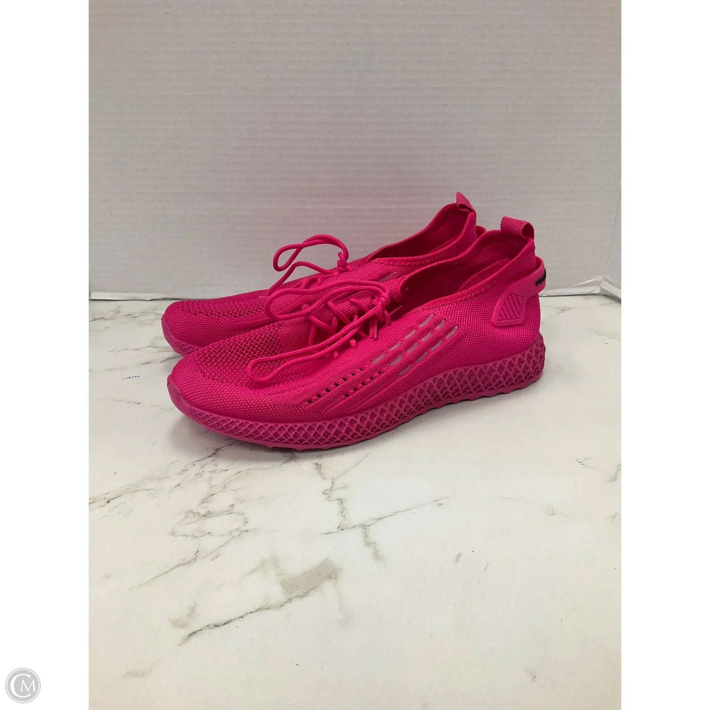 Shoes Athletic By Clothes Mentor In Pink, Size: 8.5