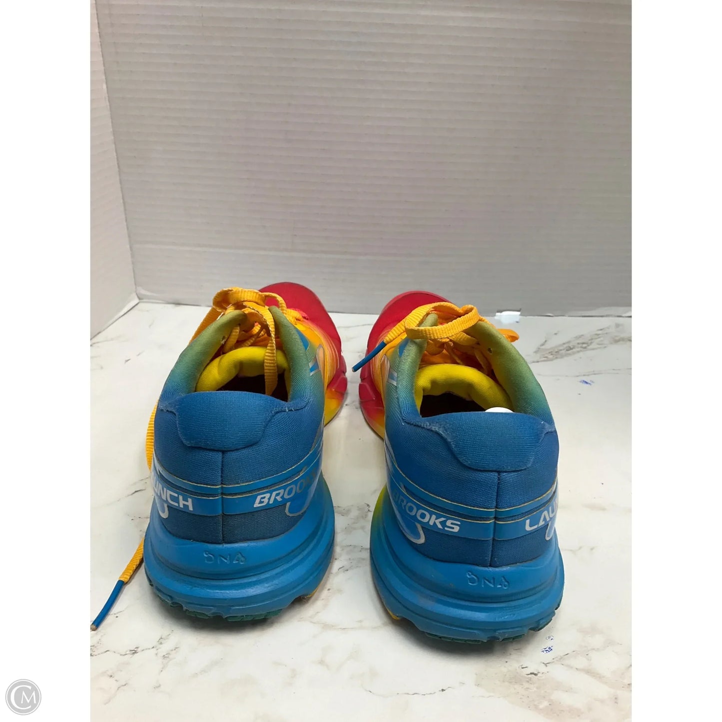 Shoes Athletic By Brooks In Rainbow Print, Size: 9.5