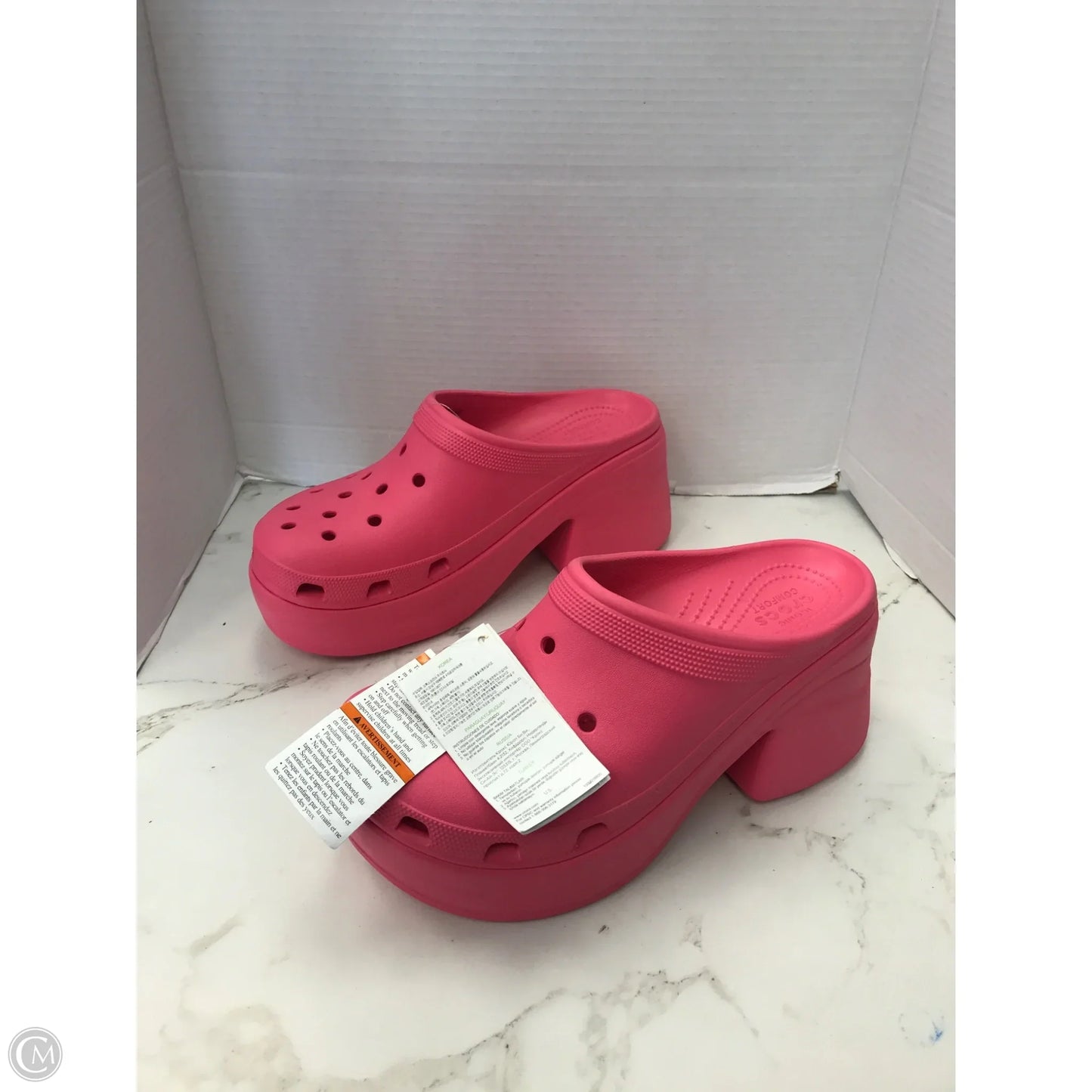 Shoes Heels Block By Crocs In Pink, Size: 12