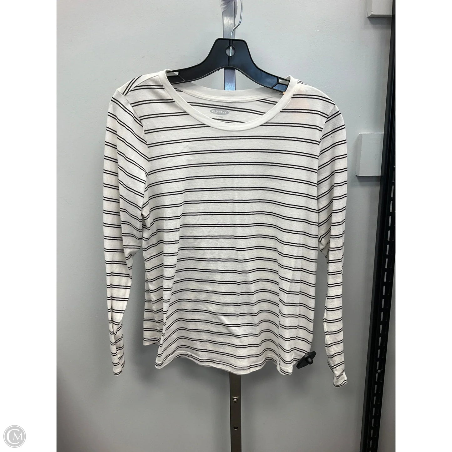 Top Long Sleeve Basic By Old Navy In Striped Pattern, Size: M