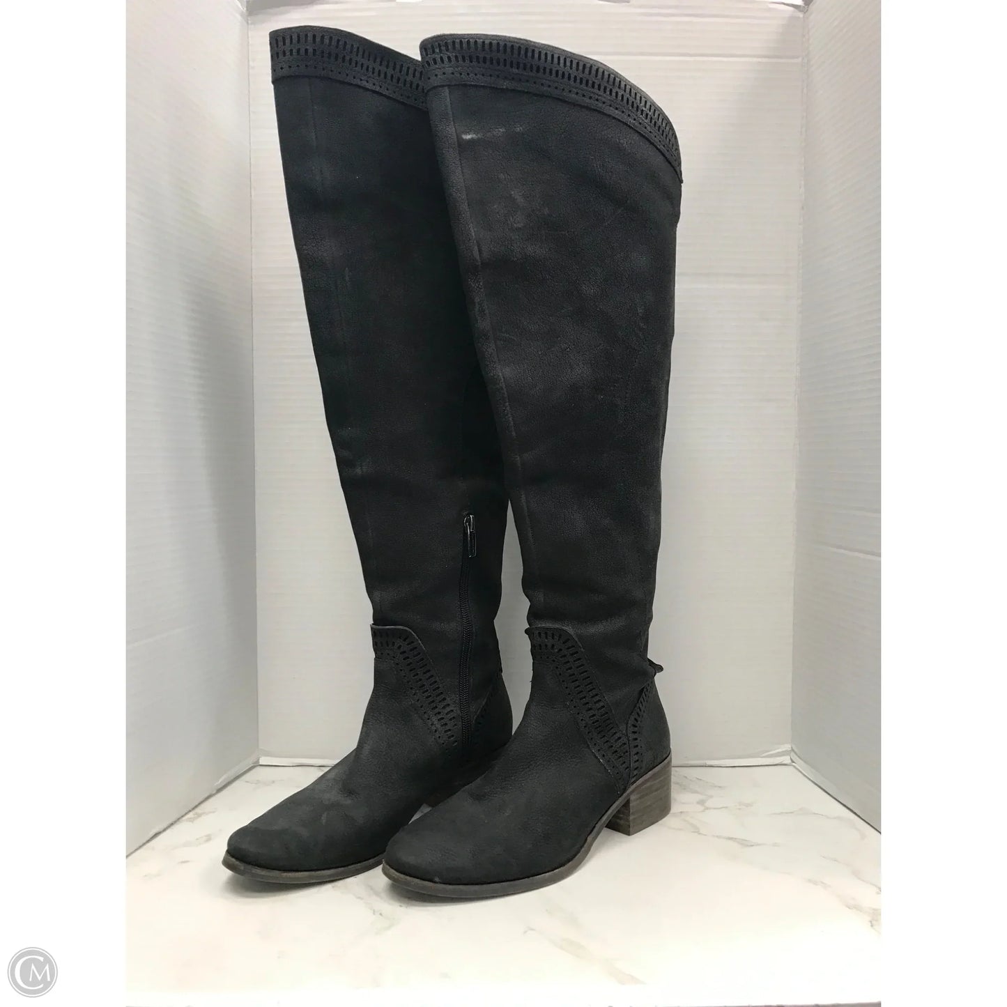 Boots Knee Flats By Vince Camuto In Black, Size: 8