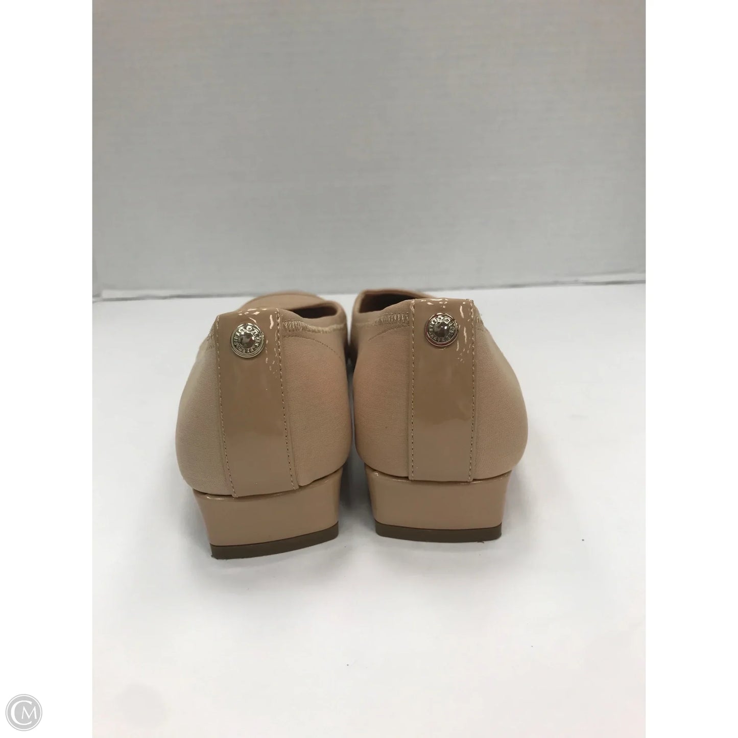 Shoes Flats By Anne Klein In Cream, Size: 7