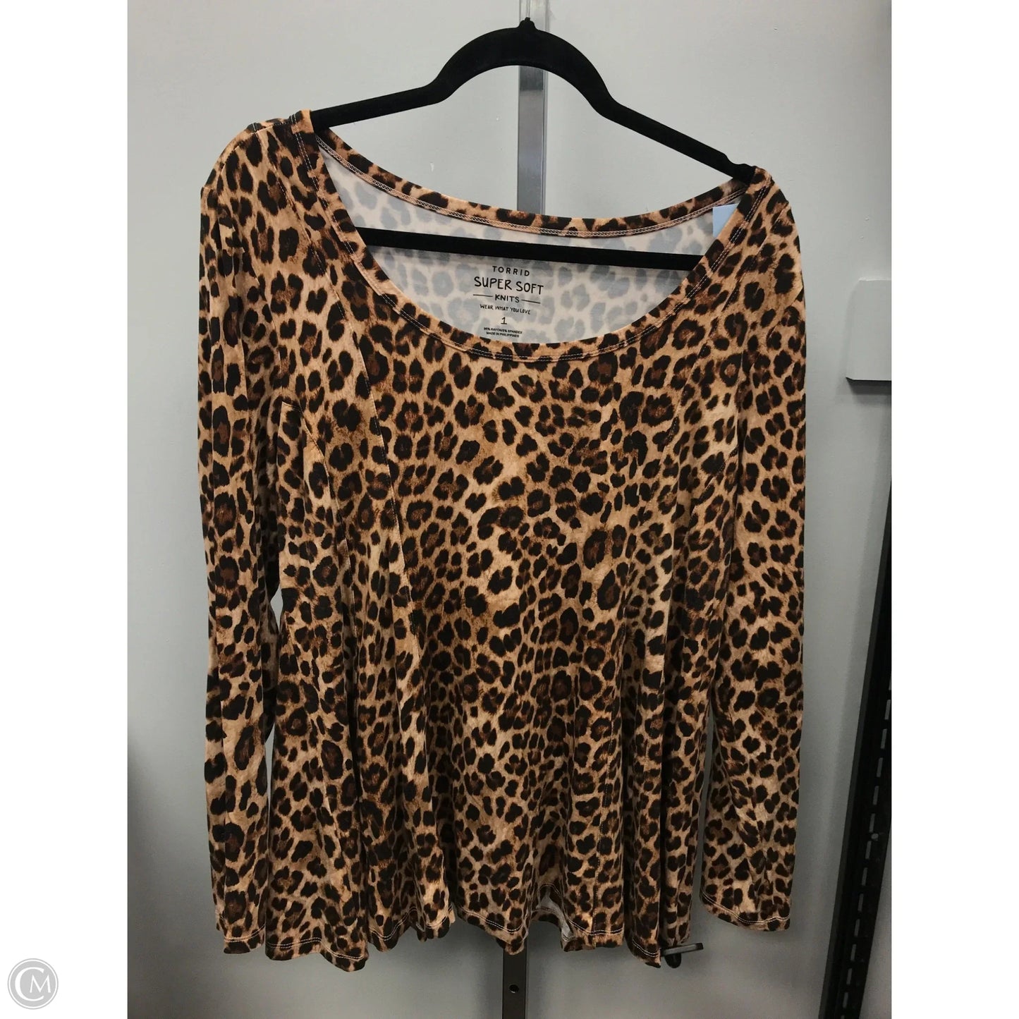 Top Long Sleeve By Torrid In Animal Print, Size: 1x