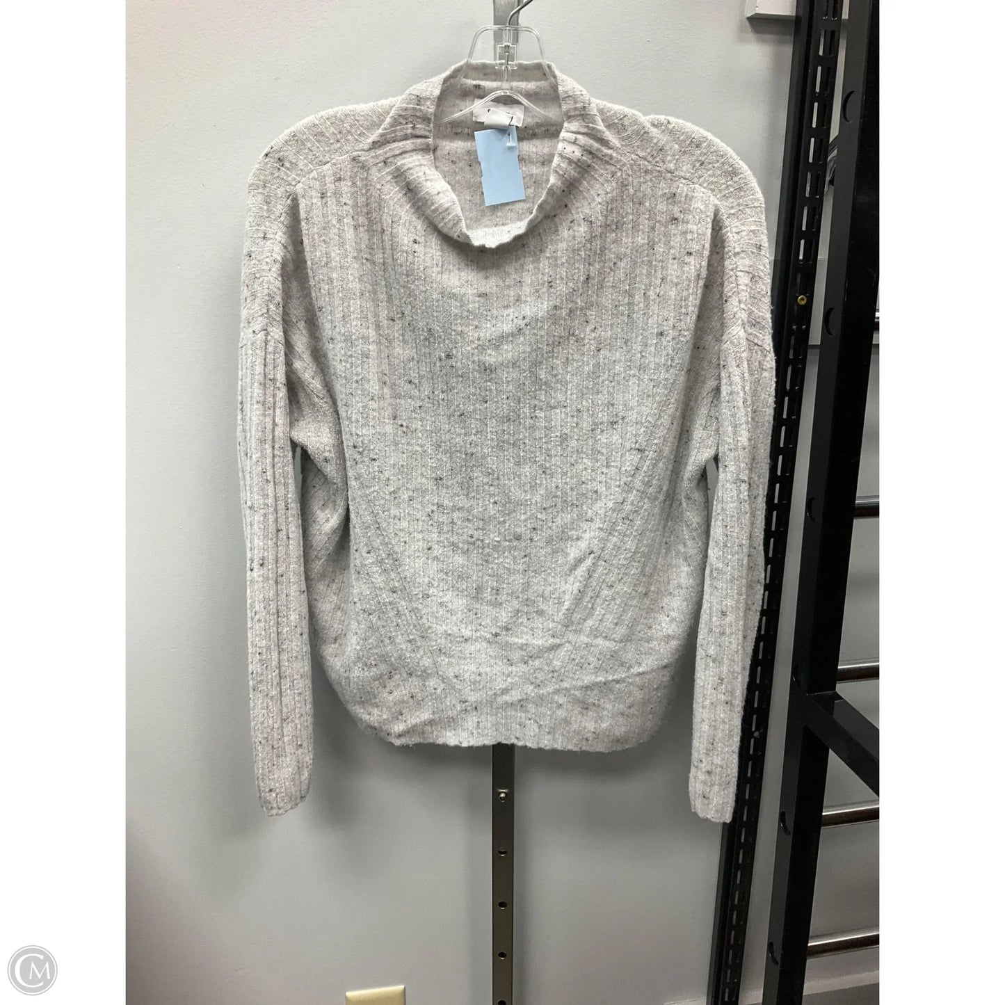 Top Long Sleeve By Old Navy In Grey, Size: M