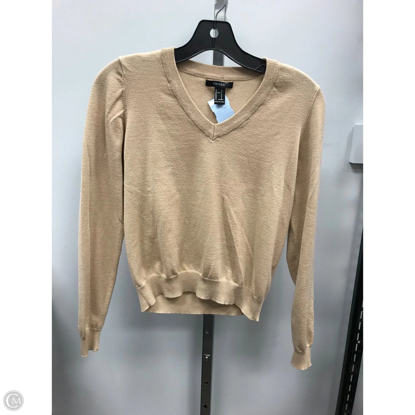 Top Long Sleeve By Forever 21 In Tan, Size: S