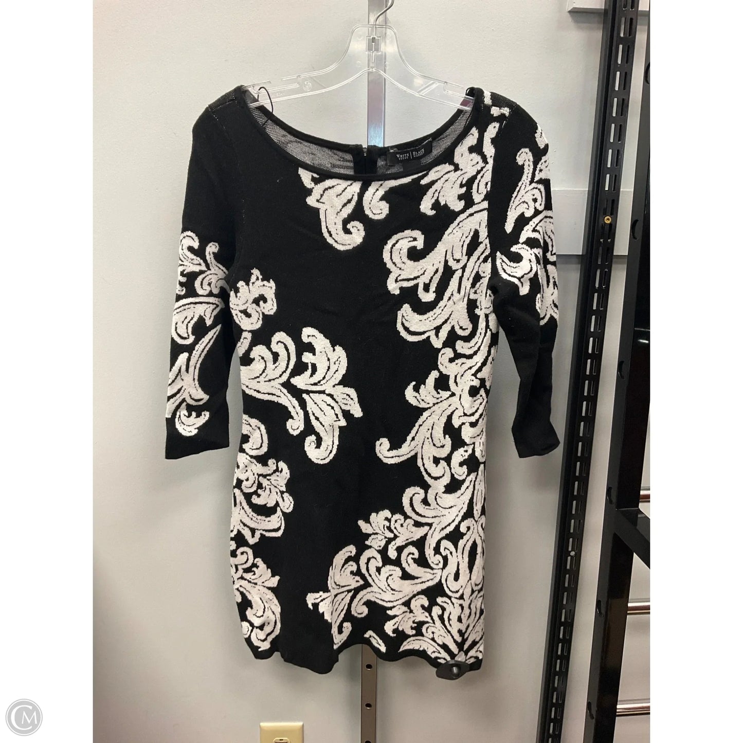 Dress Sweater By White House Black Market In Black & White, Size: Xs