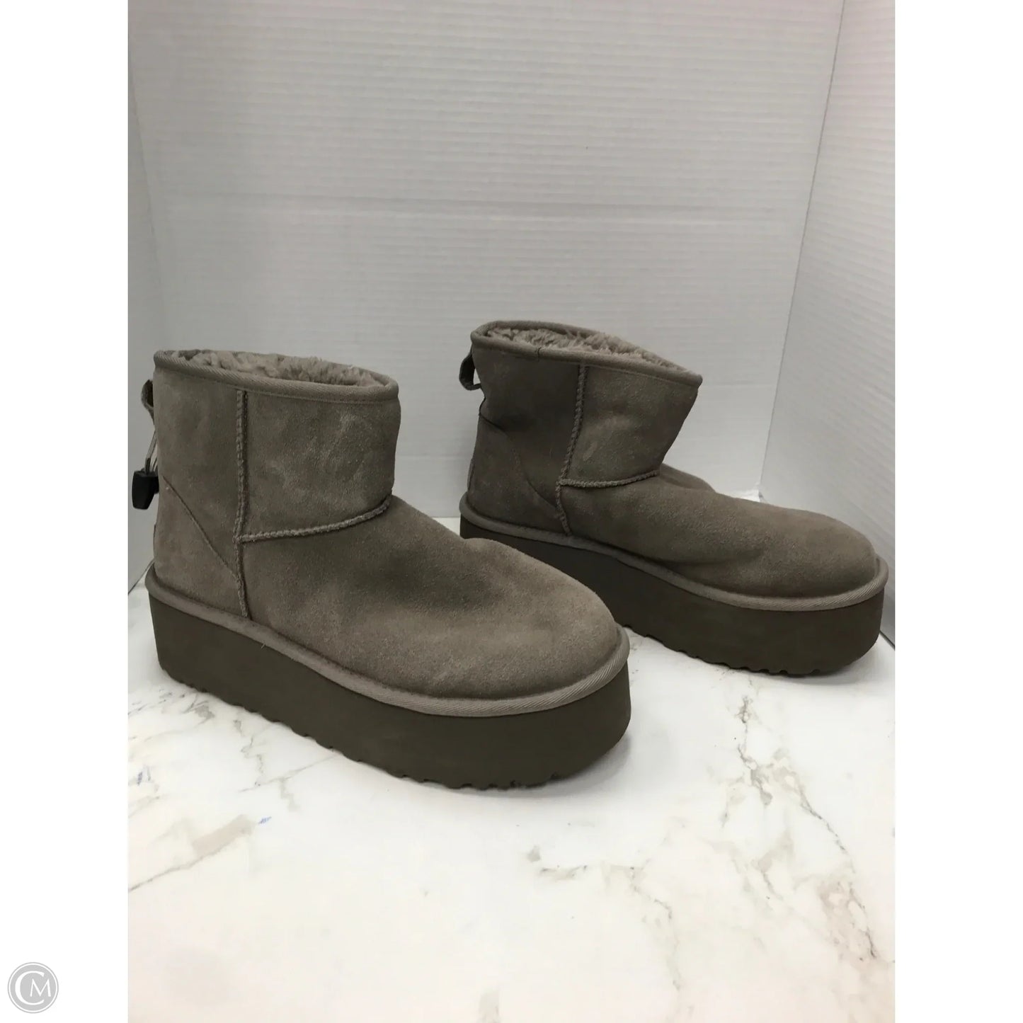 Boots Designer By Ugg In Grey, Size: 9