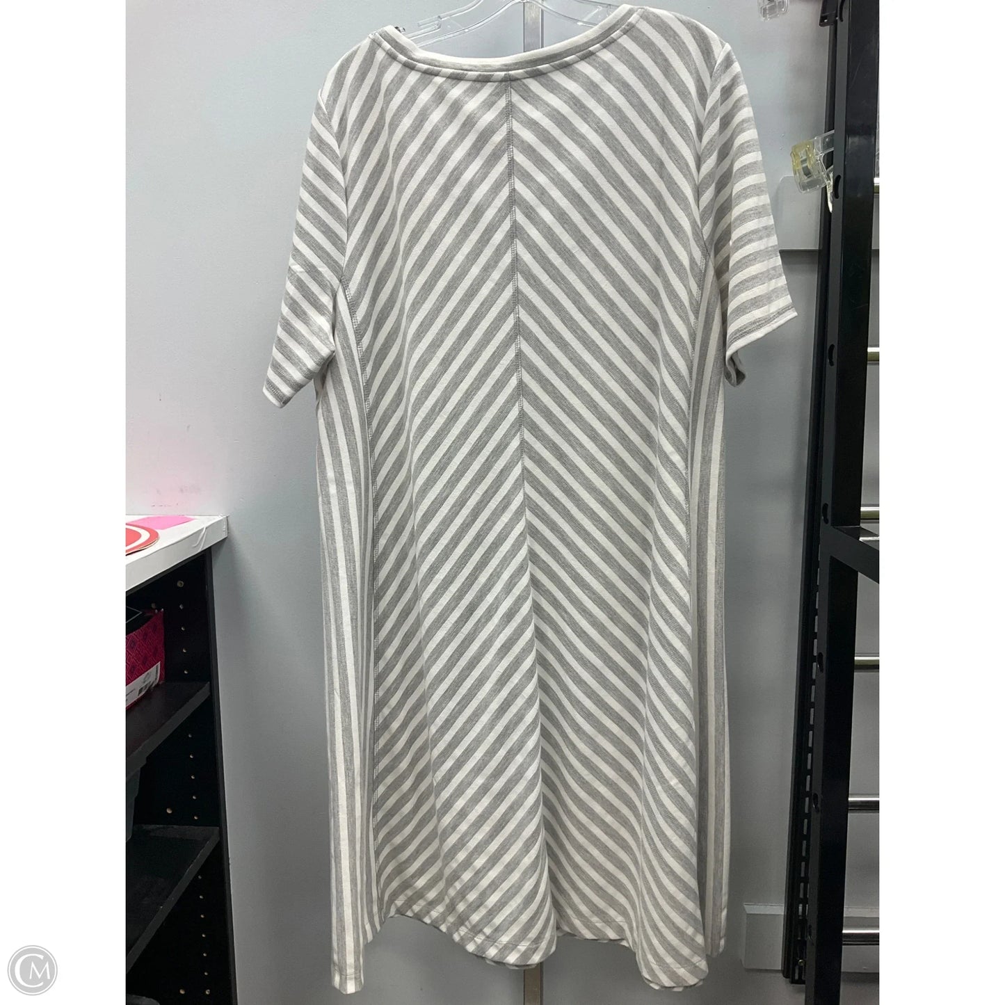 Dress Casual Short By Talbots In Striped Pattern, Size: 2x