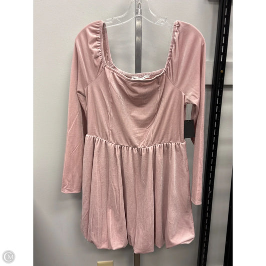 Dress Casual Short By Celebrity Pink In Pink, Size: L