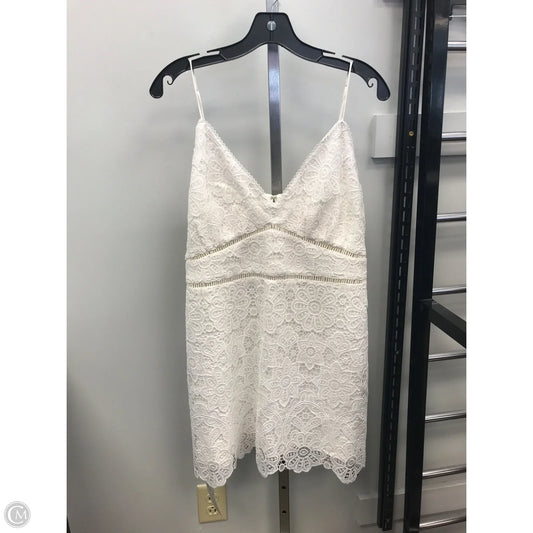 Dress Casual Short By Abercrombie And Fitch In White, Size: Xlp