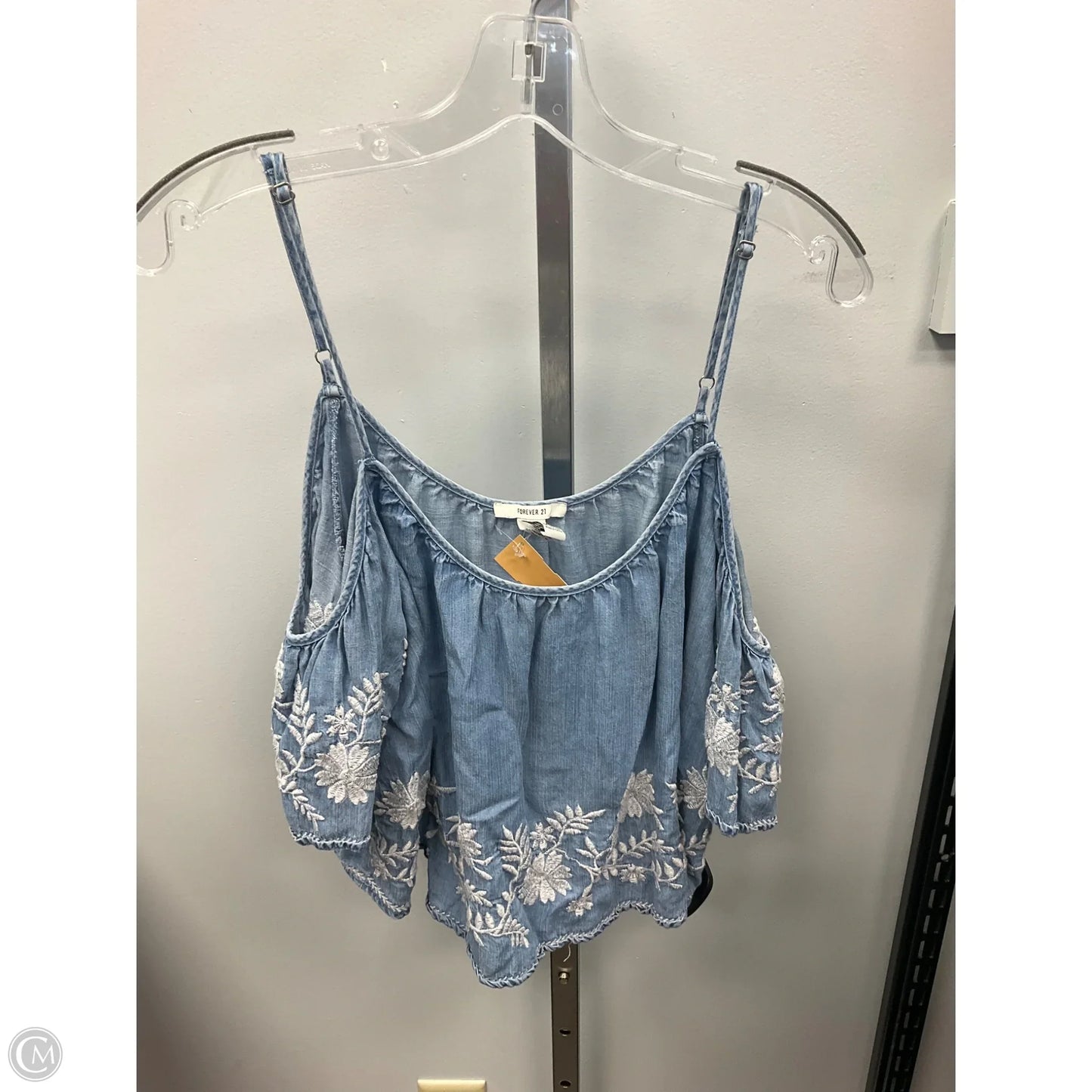 Top Short Sleeve By Forever 21 In Blue Denim, Size: M