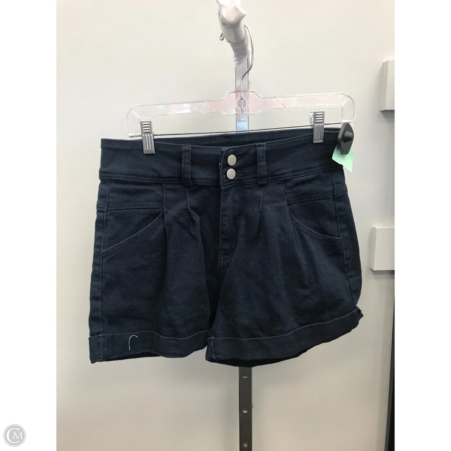 Shorts By Clothes Mentor In Navy, Size: M