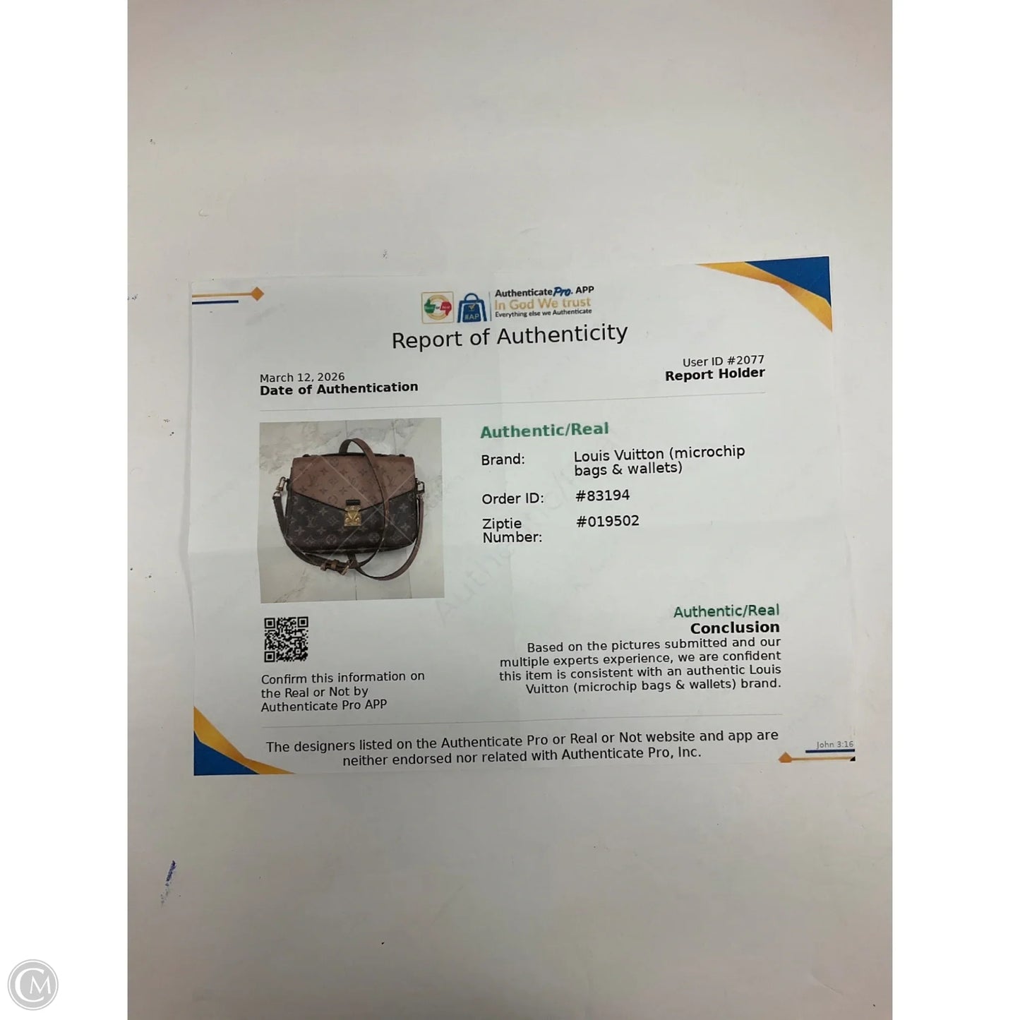 Crossbody Luxury Designer By Louis Vuitton, Size: Medium