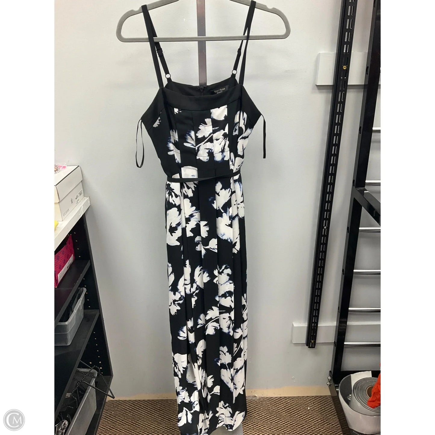 Dress Casual Maxi By White House Black Market In Black & White, Size: 8p