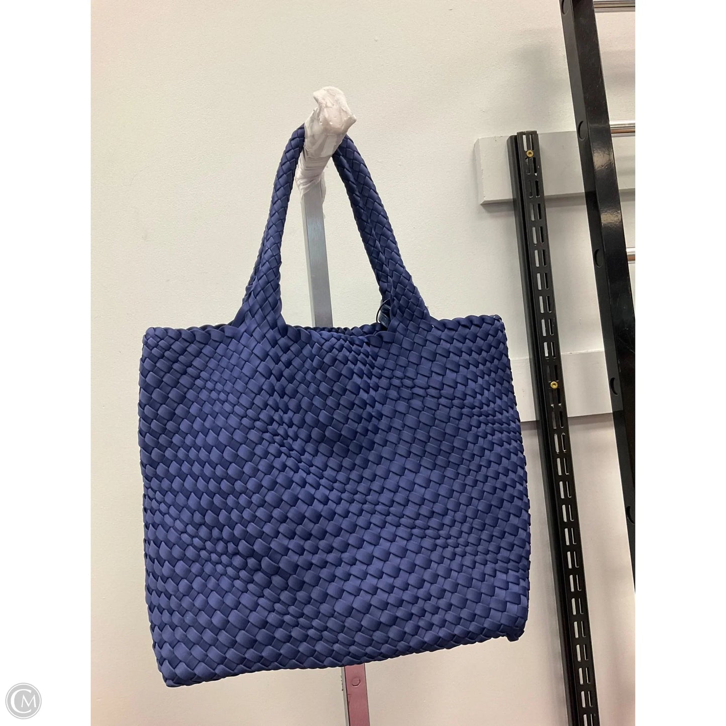 Tote By Clothes Mentor, Size: Large