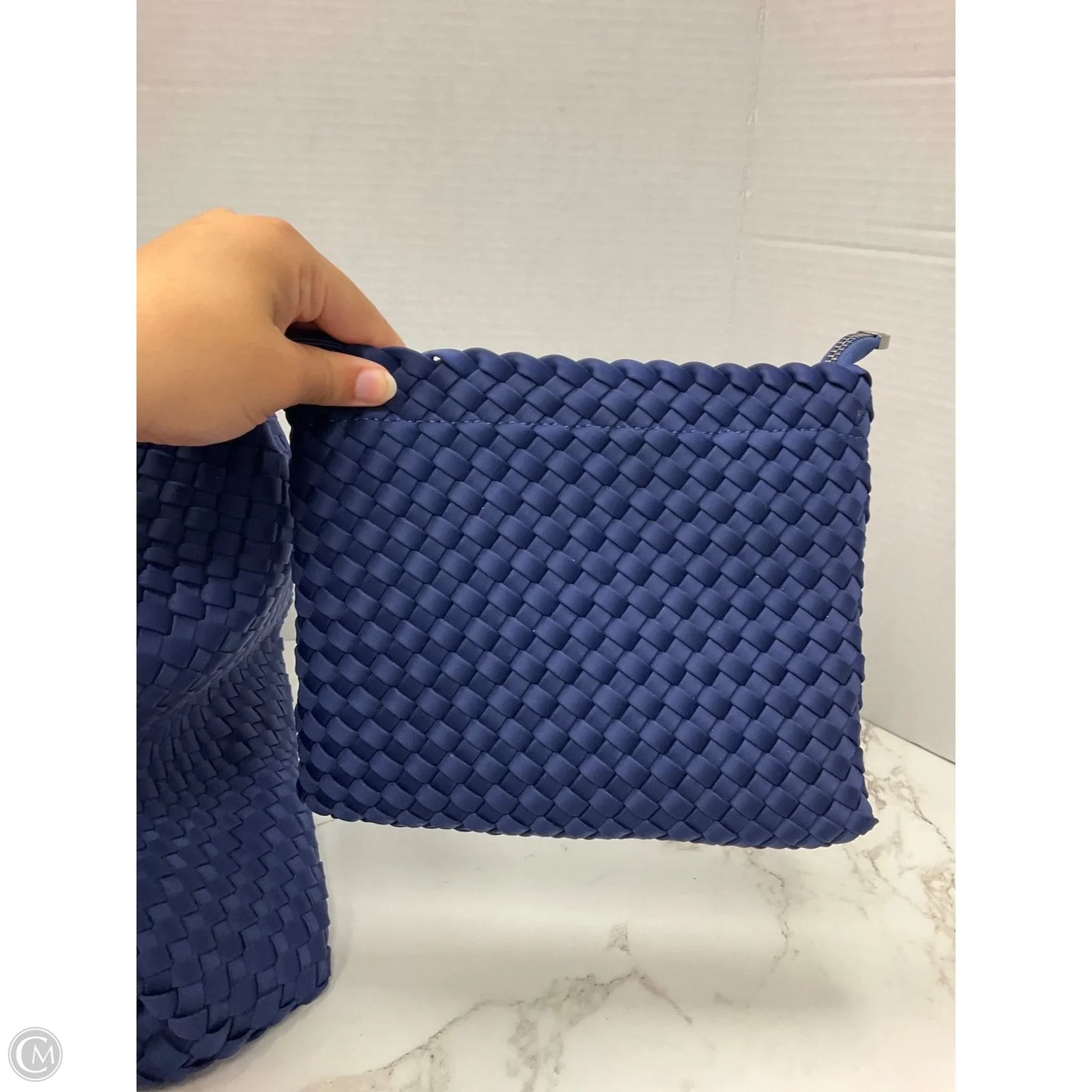 Tote By Clothes Mentor, Size: Large