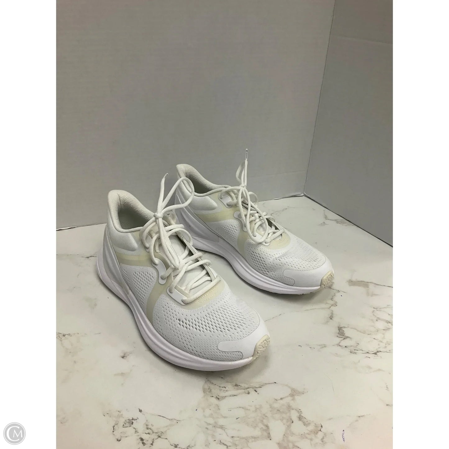 Shoes Athletic By Lululemon In White, Size: 8.5