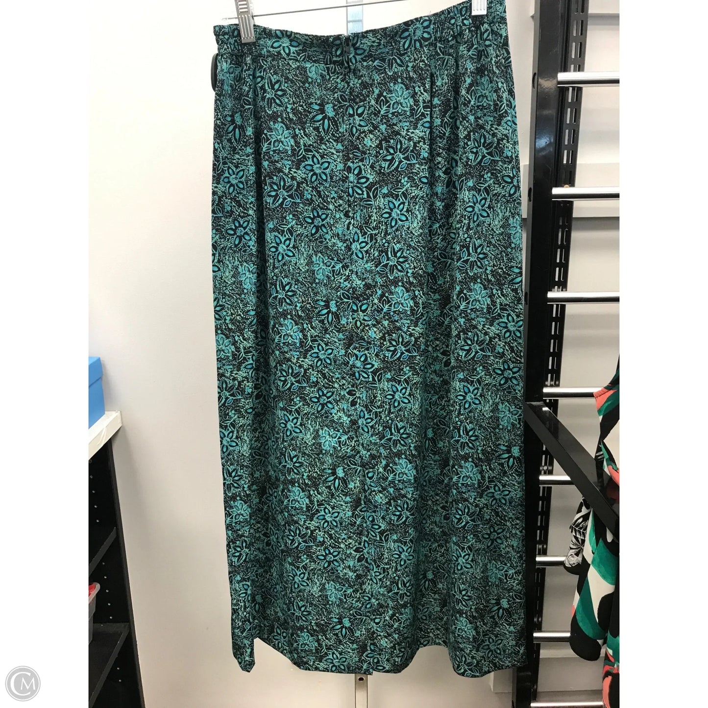 Skirt Midi By Sag Harbor In Black & Green, Size: 8