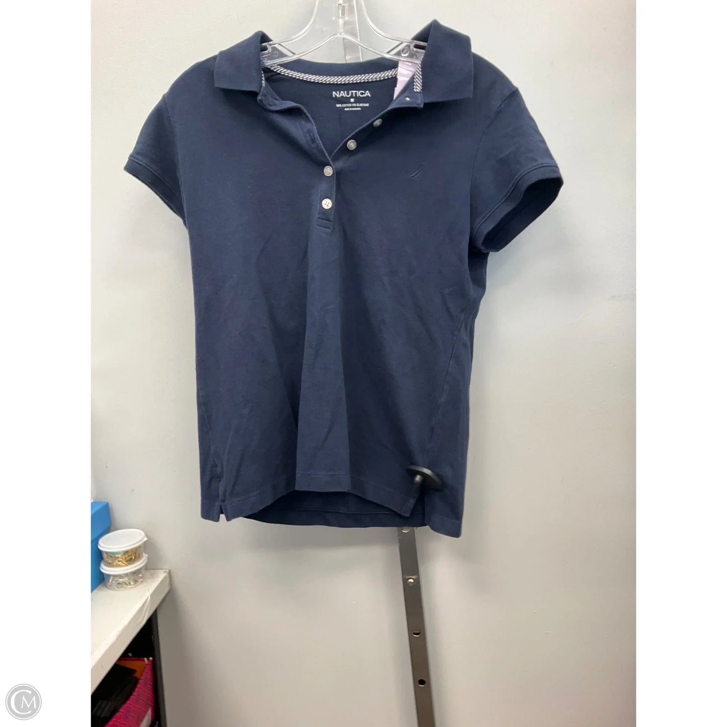 Top Short Sleeve By Nautica In Navy, Size: M
