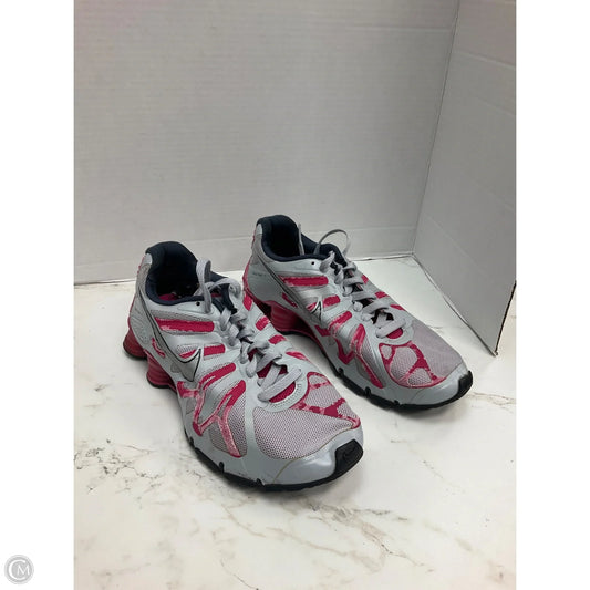 Shoes Athletic By Nike In Grey & Pink, Size: 9