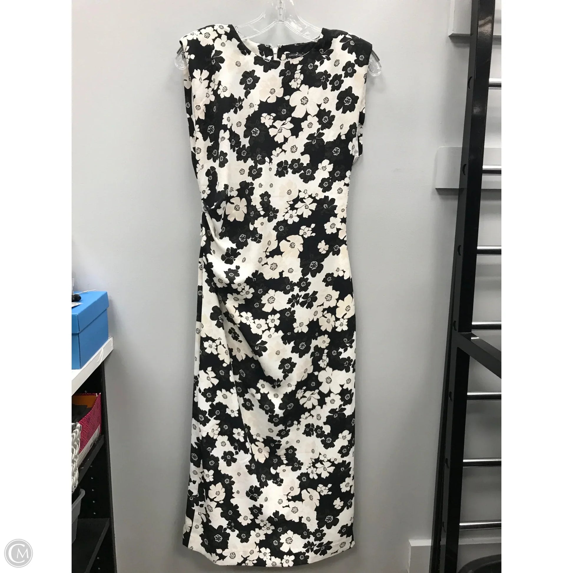 Ann Taylor Floral Cap Sleeve Sheath Dress Size 2 Black Women's