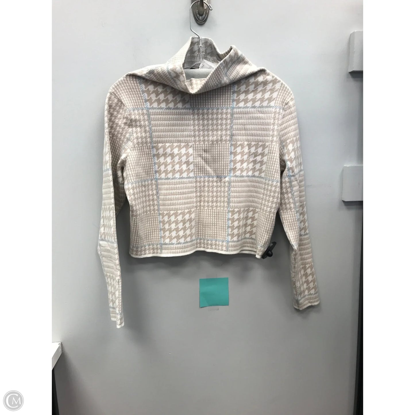 Top Long Sleeve By Club Monaco In Cream & White, Size: M