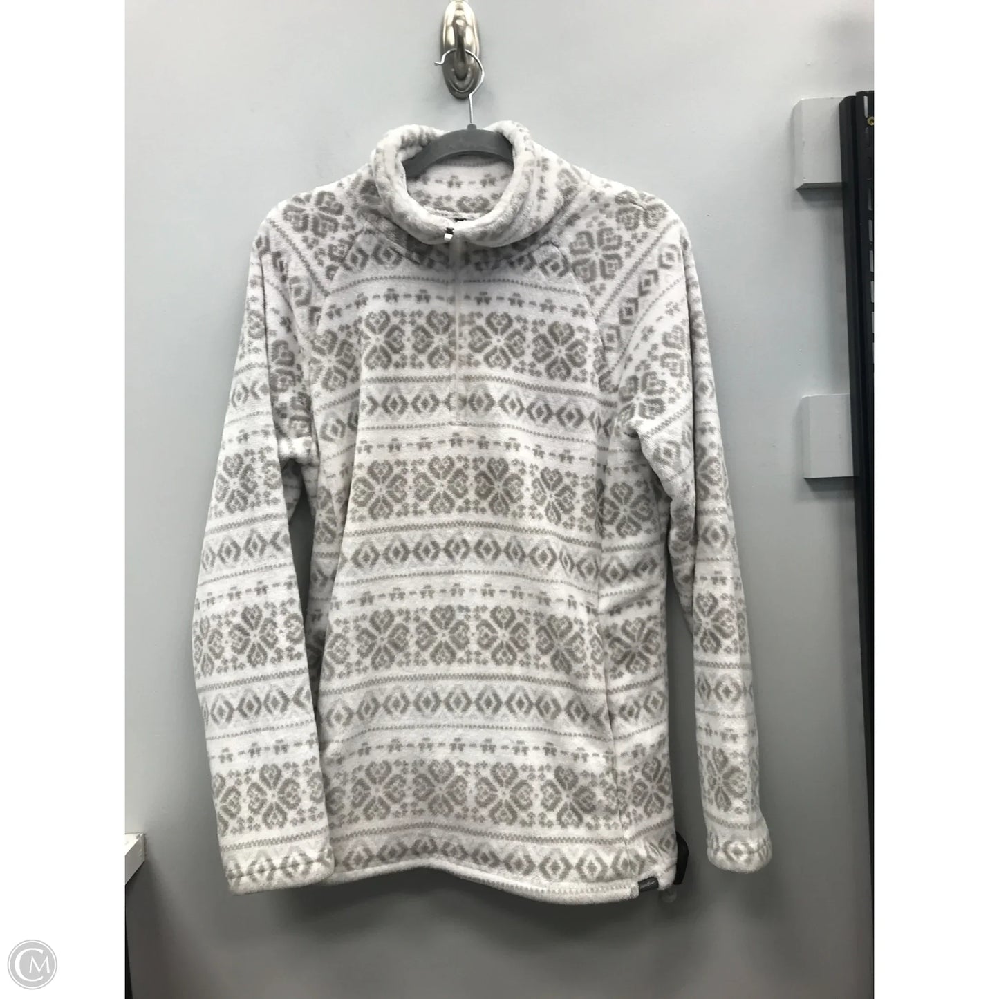 Top Long Sleeve By Eddie Bauer In Grey & White, Size: Xl