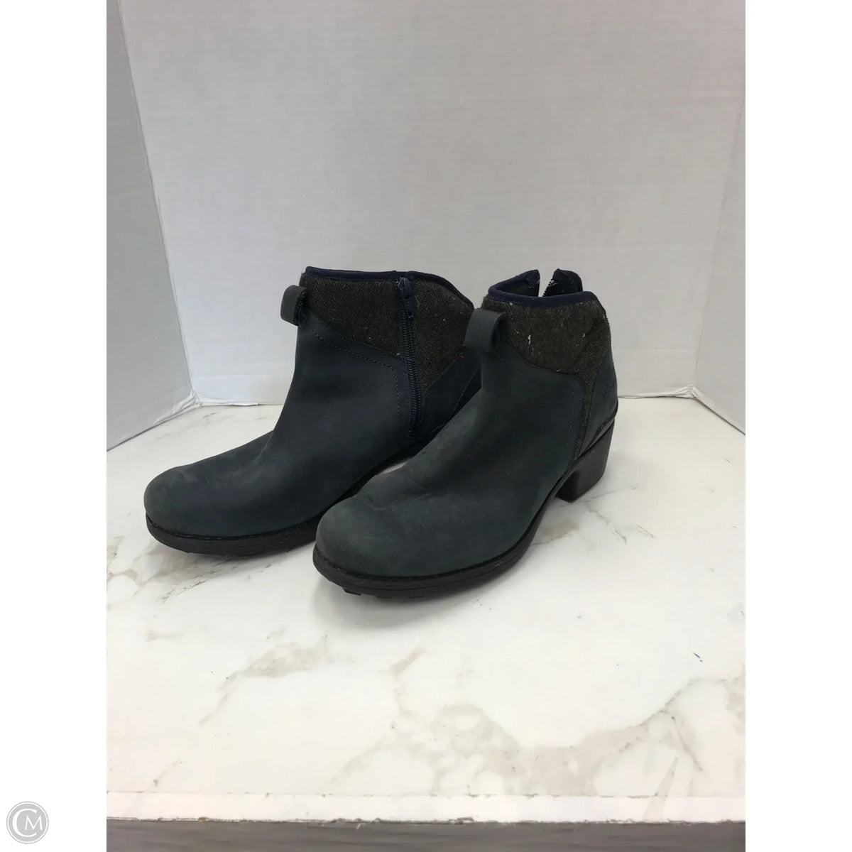 Boots Ankle Heels By Merrell In Navy, Size: 9.5