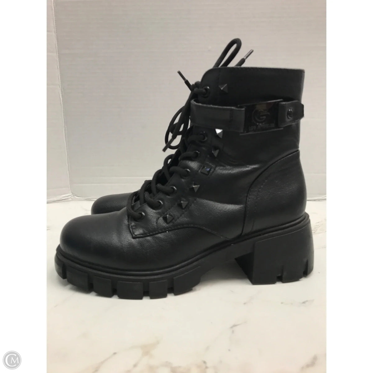 Boots Combat By Guess In Black, Size: 6