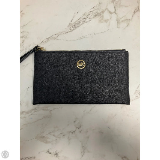 Wristlet Designer By Michael Kors, Size: Large