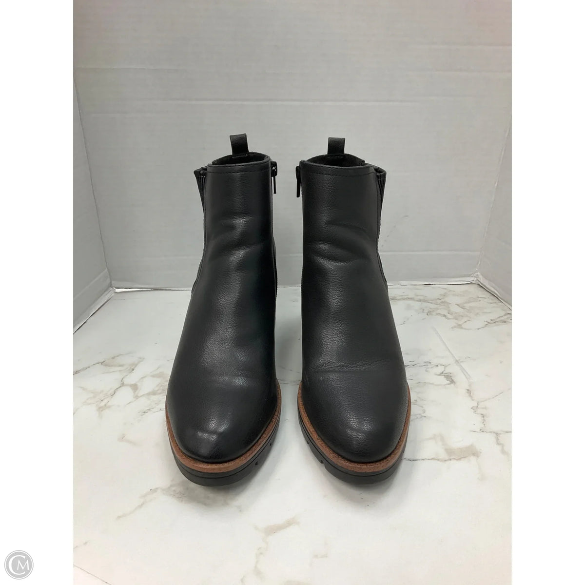 Boots Ankle Heels By Naturalizer In Black, Size: 10