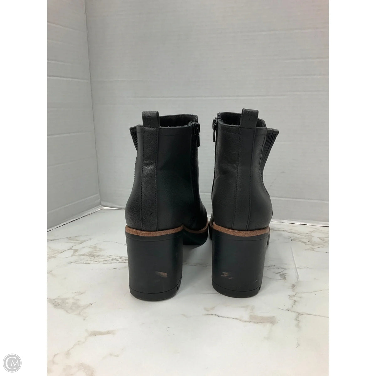 Boots Ankle Heels By Naturalizer In Black, Size: 10
