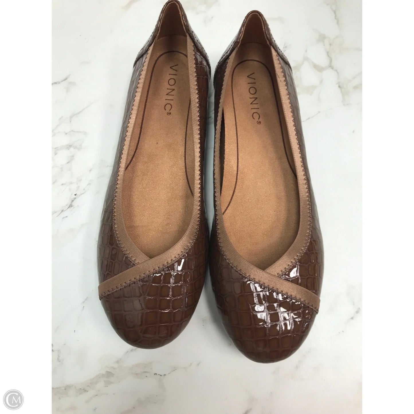 Shoes Flats By Vionic In Brown, Size: 8