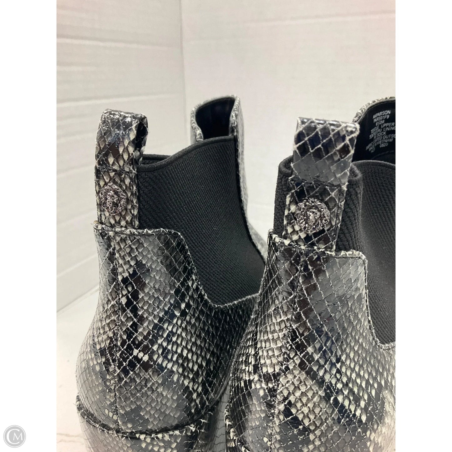 Boots Ankle Heels By Anne Klein In Snakeskin Print, Size: 6.5