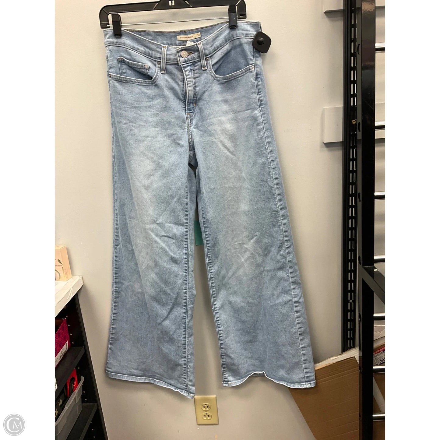 Jeans Wide Leg By Levis In Blue Denim, Size: 10