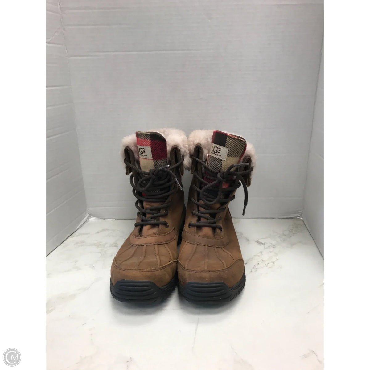Boots Designer By Ugg In Brown, Size: 8