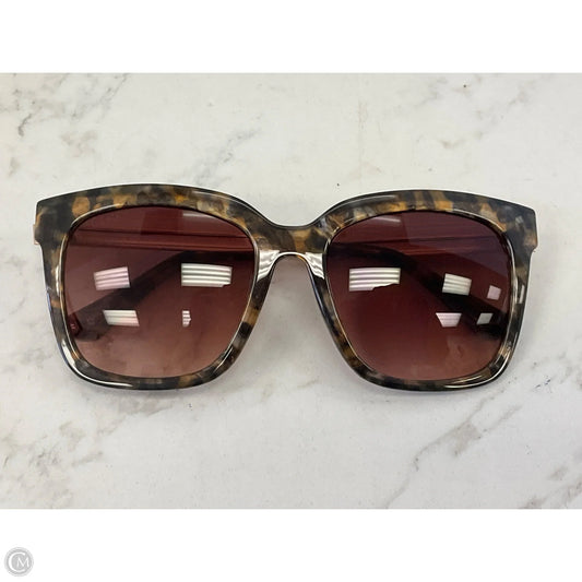 Sunglasses By Diff, Size: