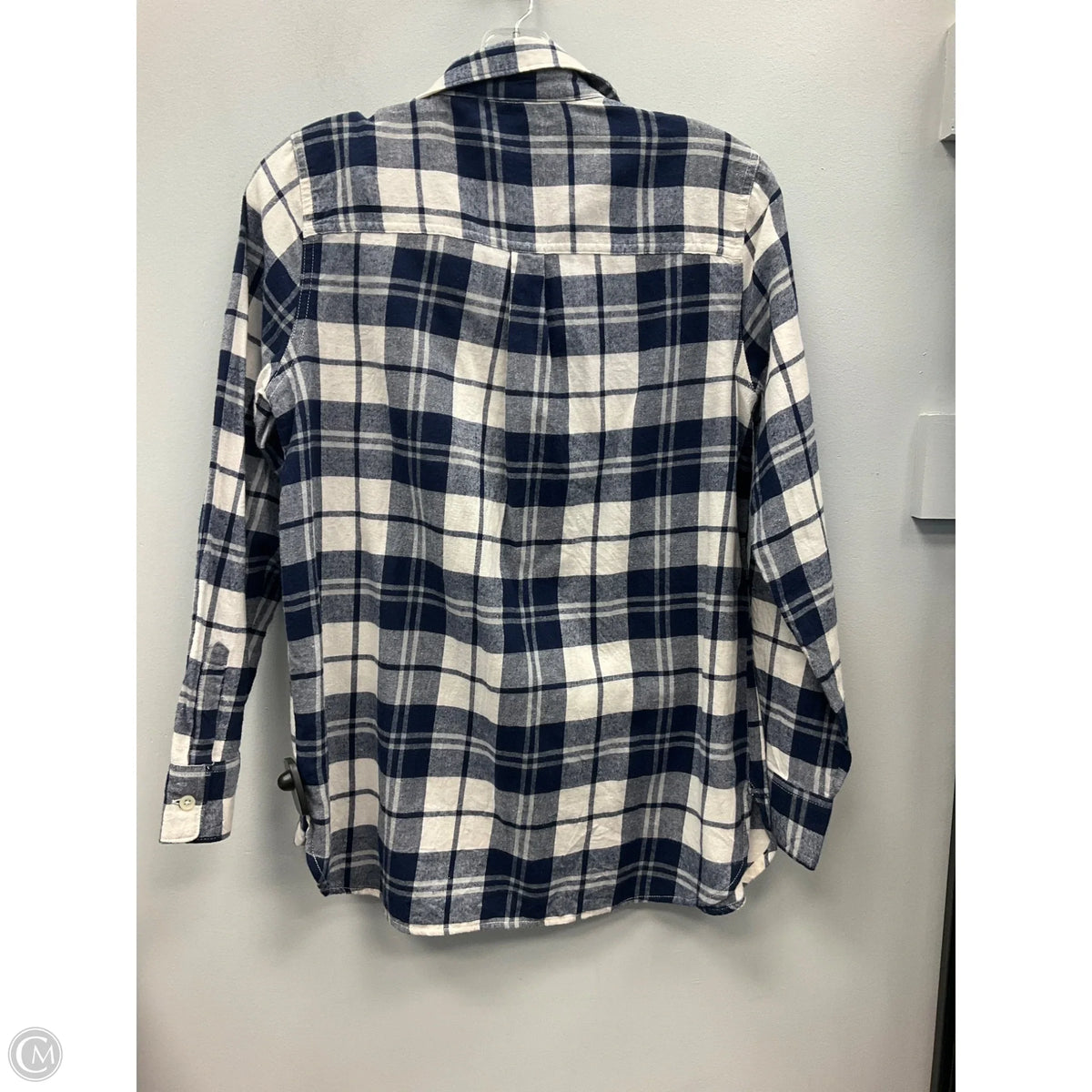 Top Long Sleeve By Old Navy In Plaid Pattern, Size: S
