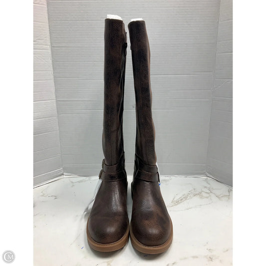 Boots Knee Flats By Corkys In Brown, Size: 9