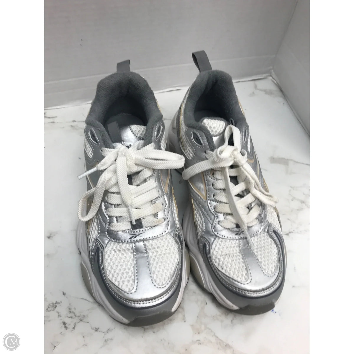 Shoes Athletic By Reebok In Silver & White, Size: 8