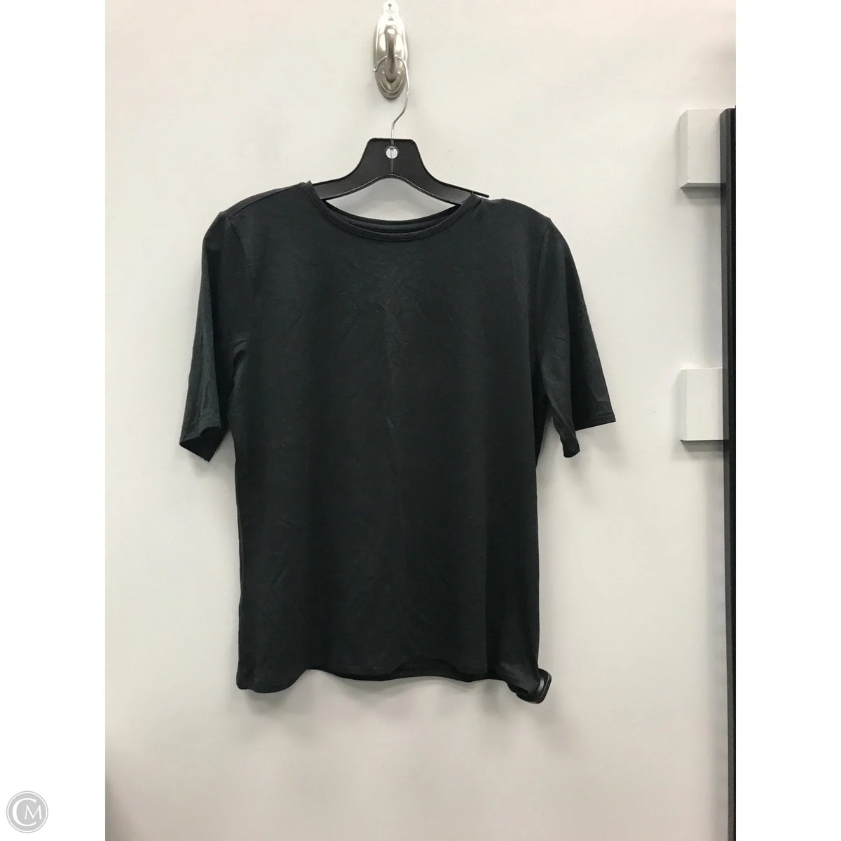 Top Short Sleeve Basic By Garnet Hill In Black, Size: M