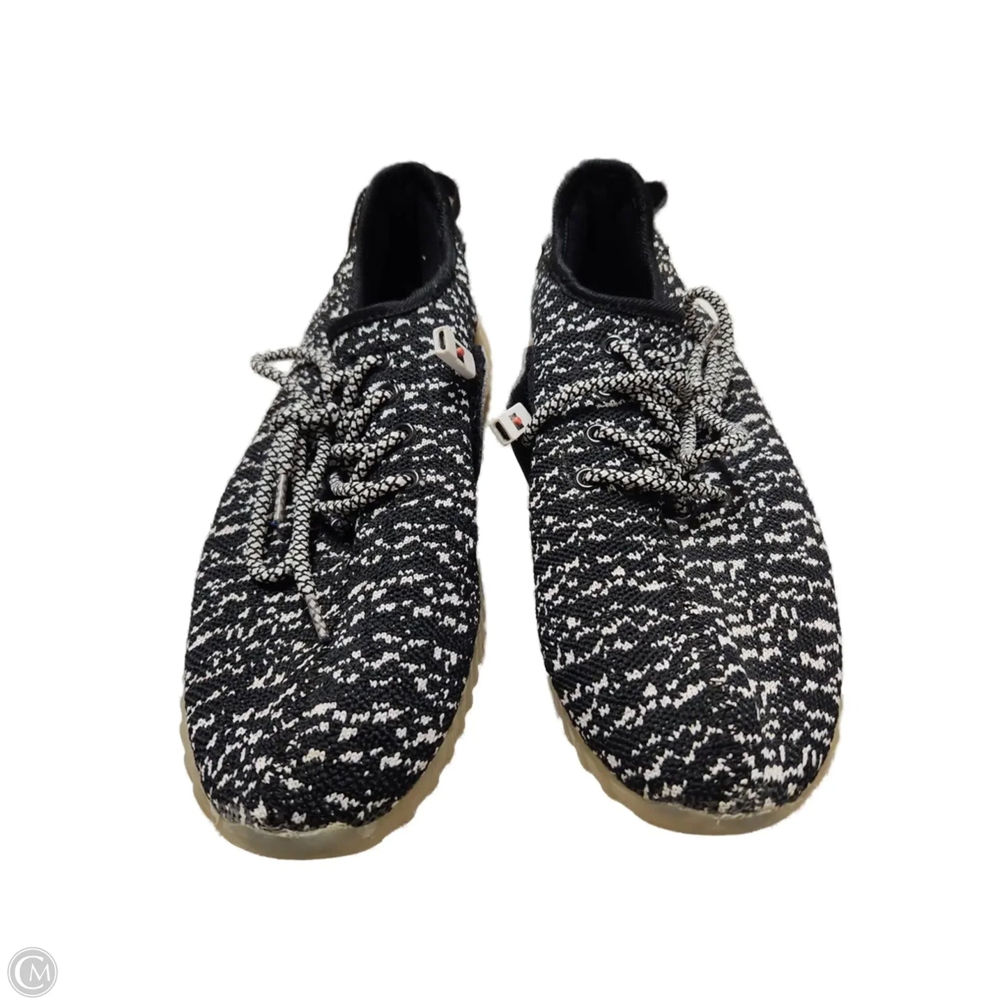 Shoes Athletic By Clothes Mentor In Black & White, Size: 10