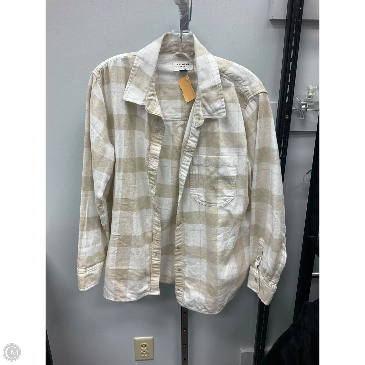 Top Long Sleeve By American Eagle In Cream, Size: M